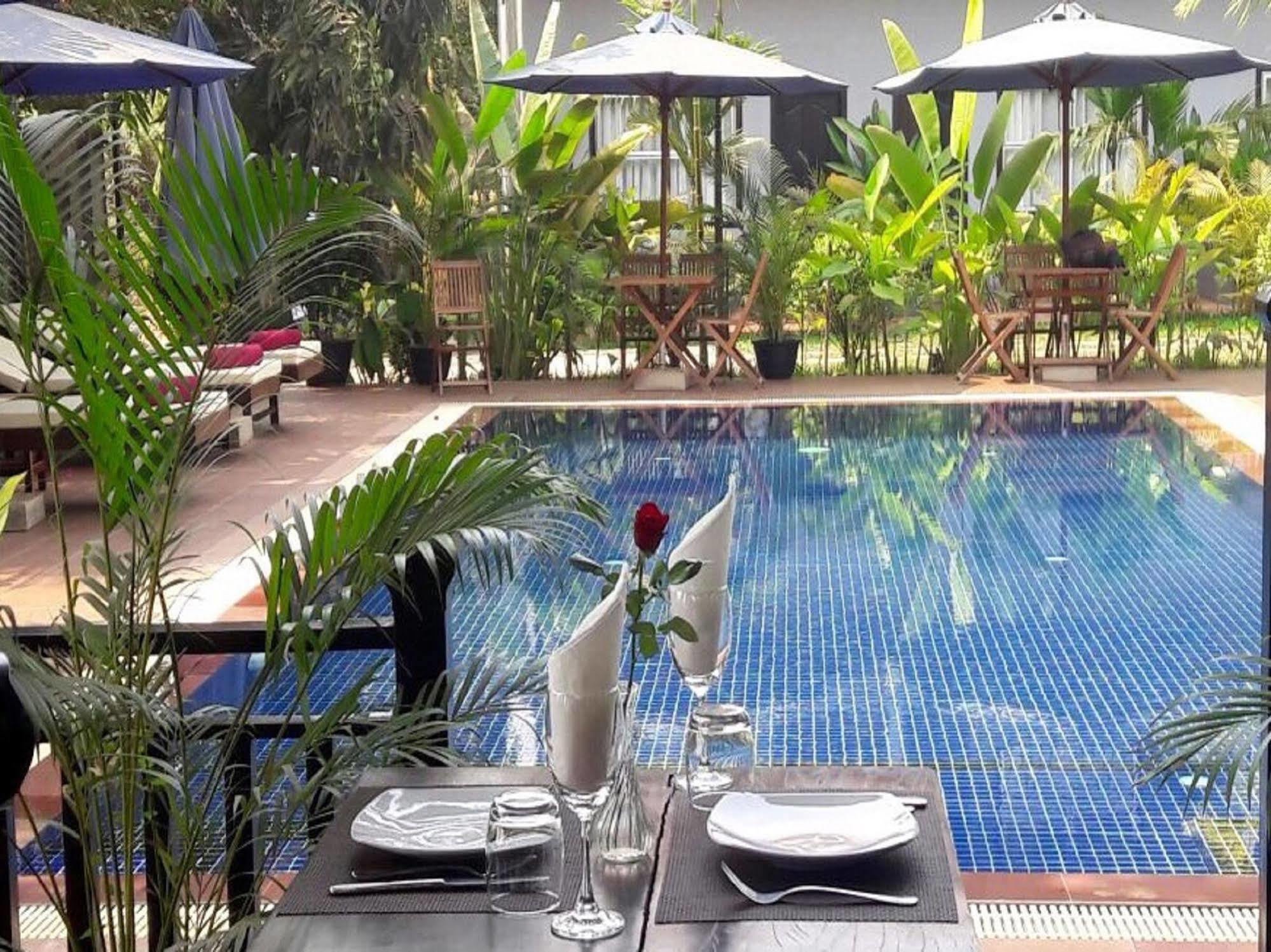 Reveal Angkor Hotel Siem Reap Ngoại thất bức ảnh