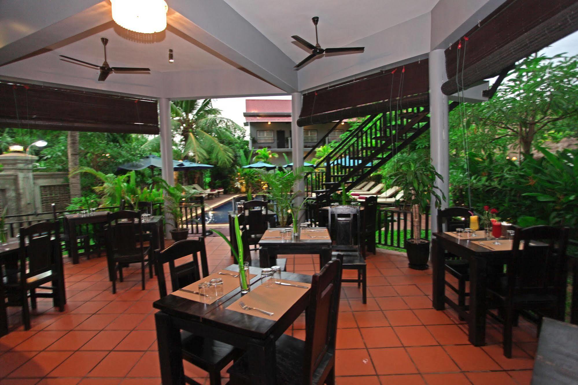 Reveal Angkor Hotel Siem Reap Ngoại thất bức ảnh